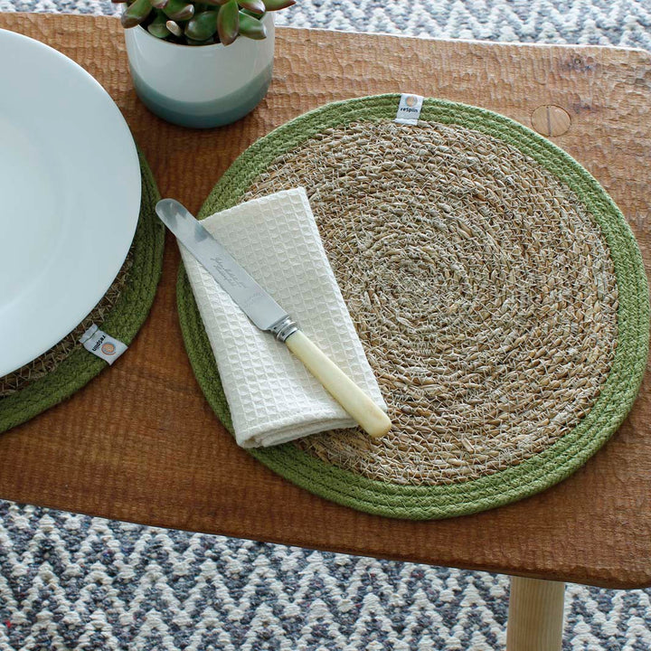 *NQP* Woven Seagrass + Jute Tablemat - NATURAL/GREEN